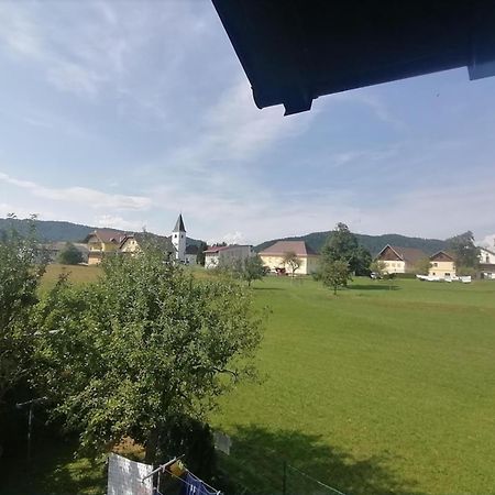 Ferienwohnungen Pippenbach Unternarrach Habitación foto
