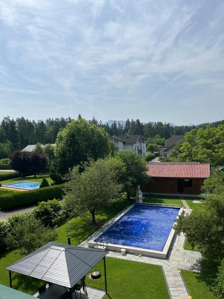 Ferienwohnungen Pippenbach Unternarrach Habitación foto